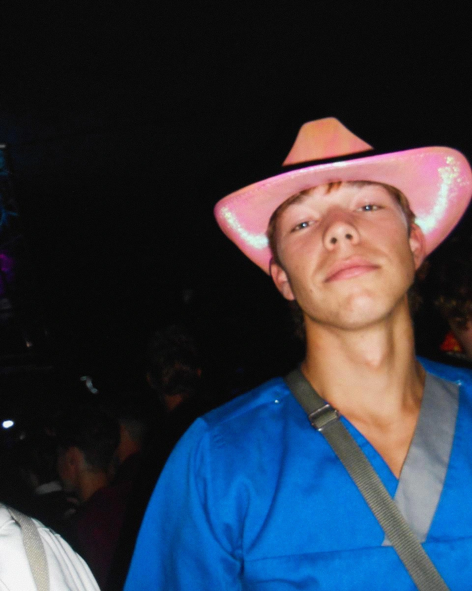 Corné Thom - Filmmaker and Photographer