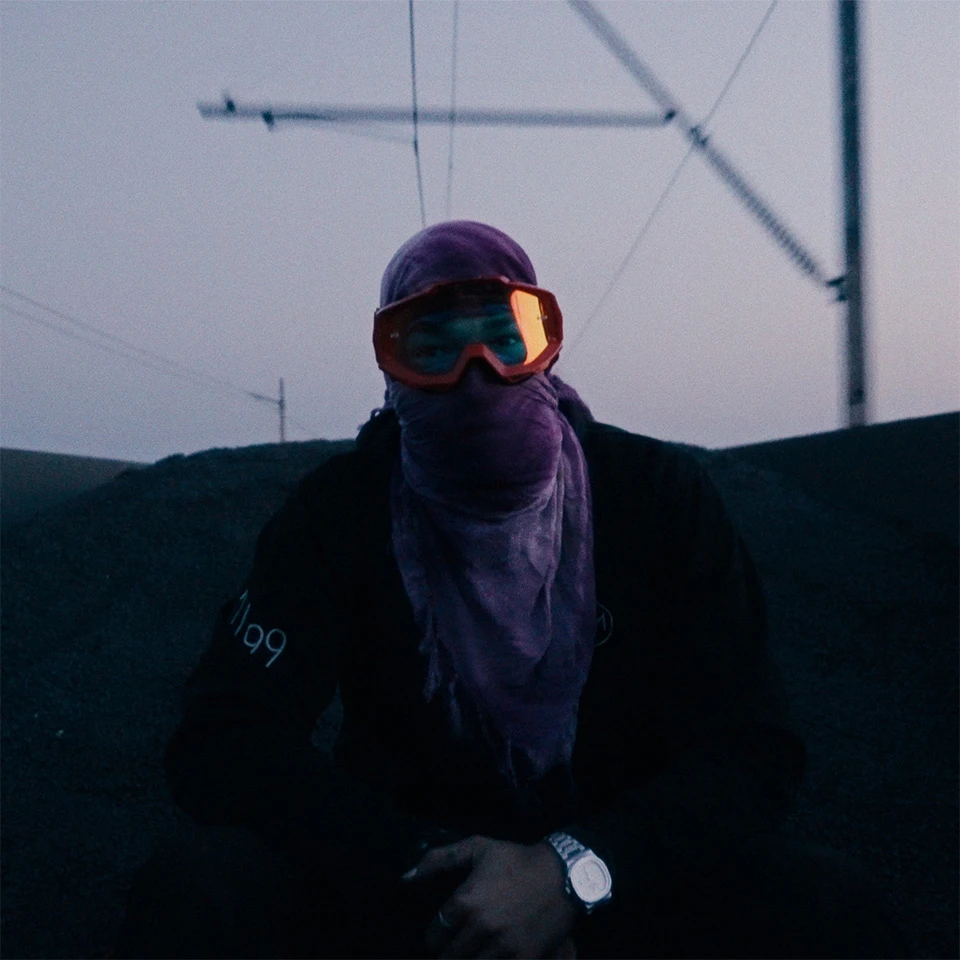 Corné Thom - Filmmaker and Photographer